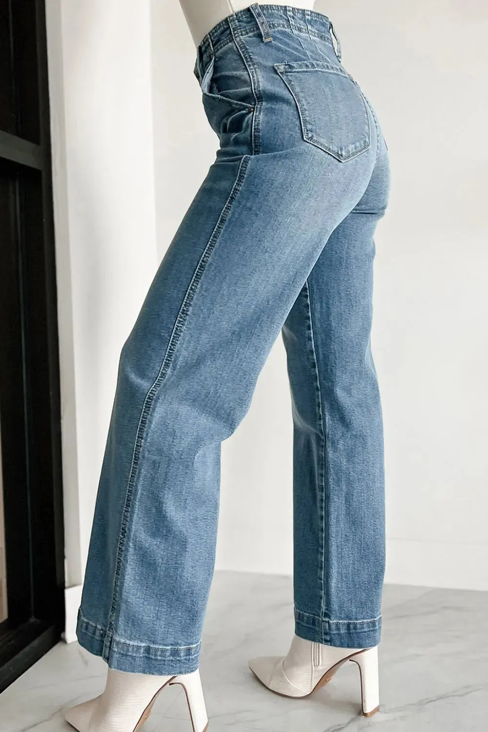 Button Fly High Waist Jeans for Women - Classic Fit