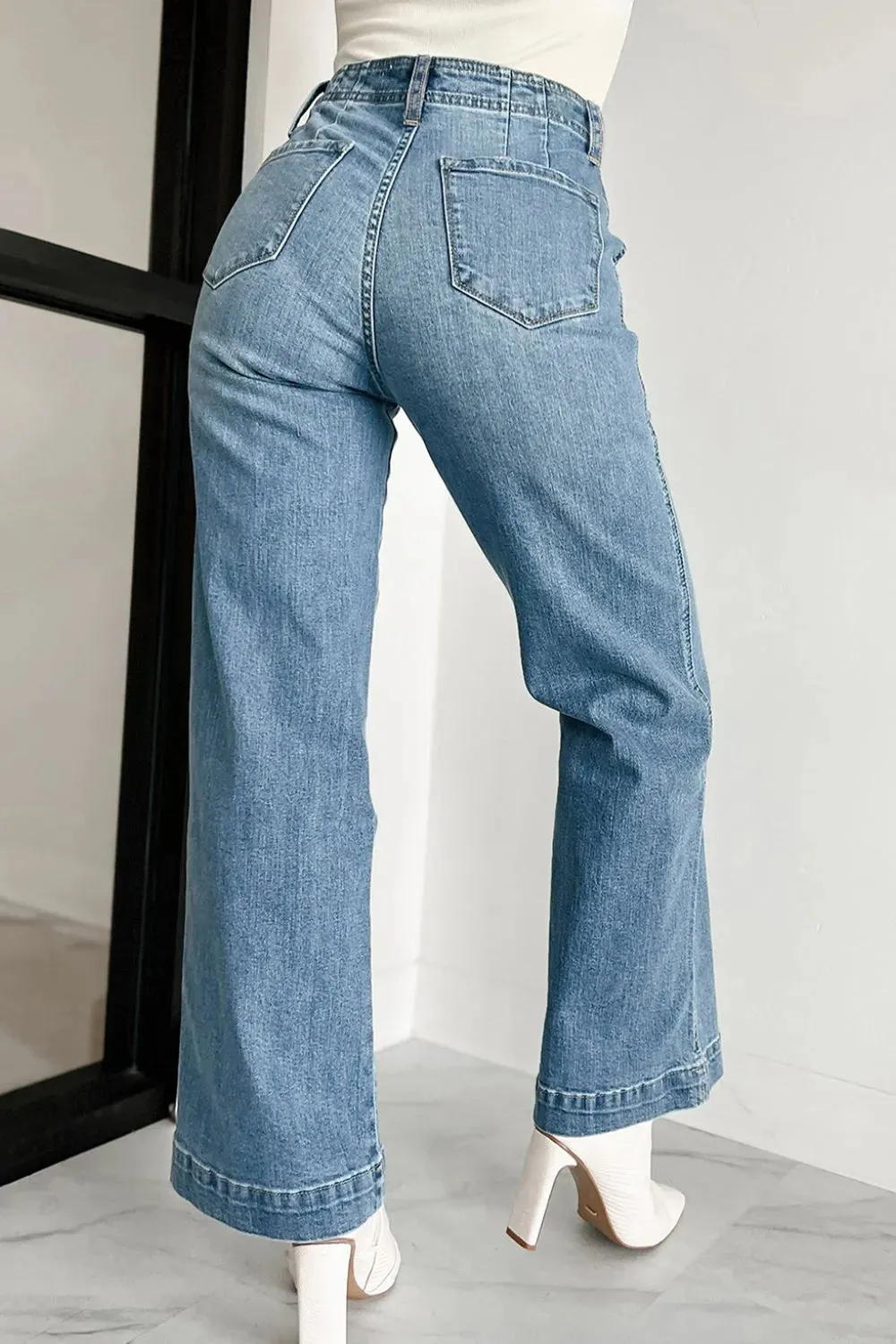 Button Fly High Waist Jeans for Women - Classic Fit