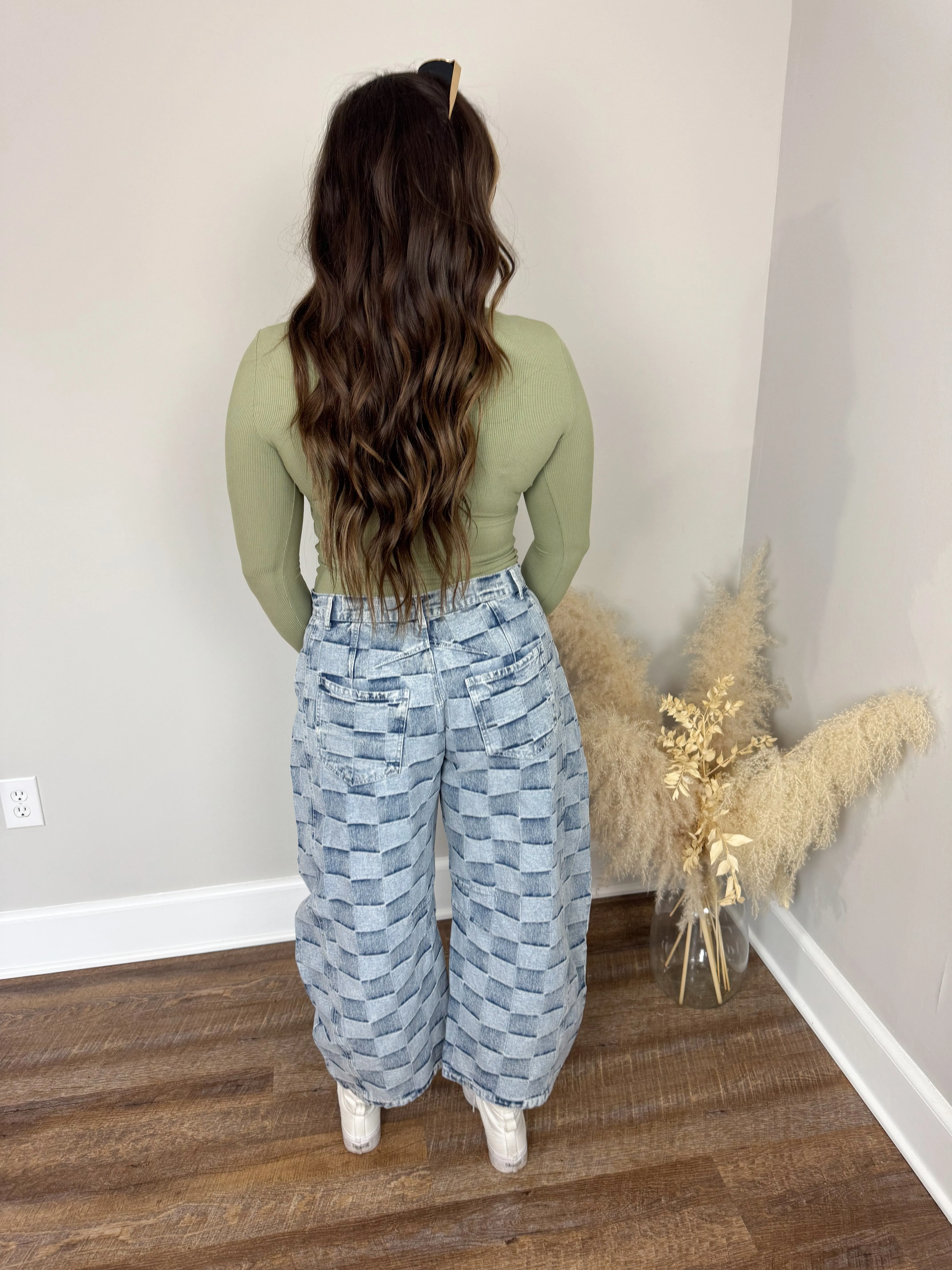 Dakota Checkered Barrel Jeans