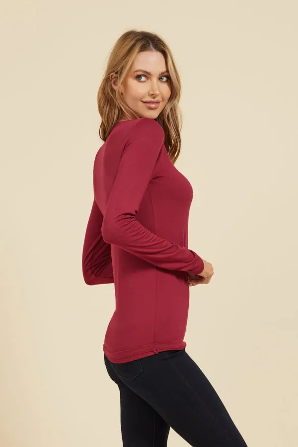 Majestic Soft Touch Long Sleeve Crewneck in Grenat