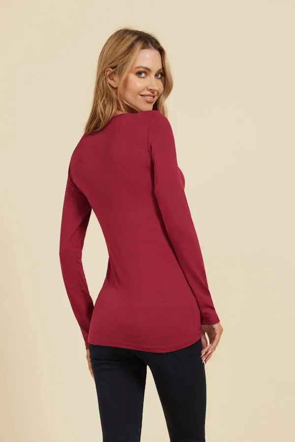 Majestic Soft Touch Long Sleeve Crewneck in Grenat