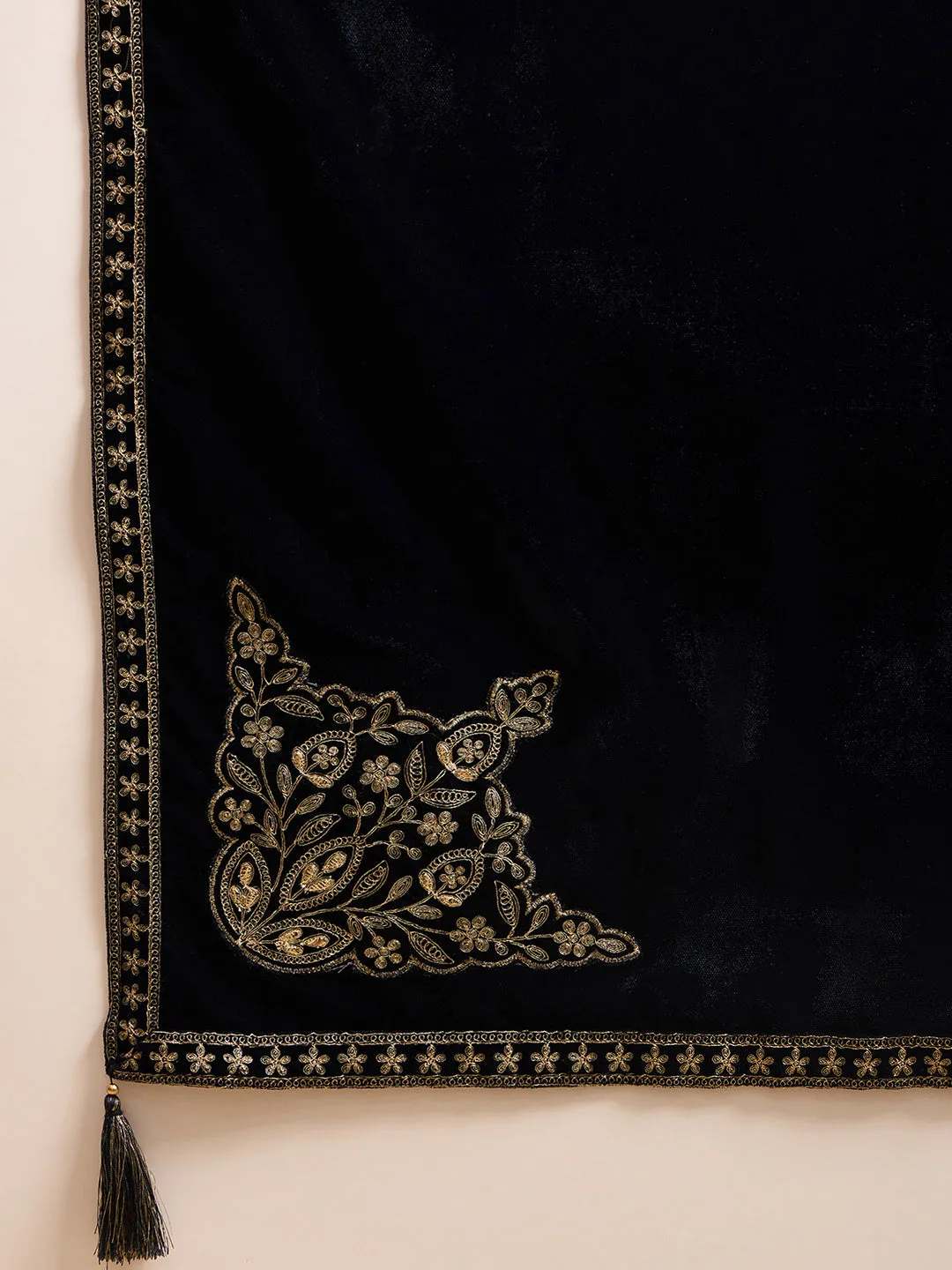Navy Blue Velvet Solid Embroidered Straight 3-Piece Suit Set