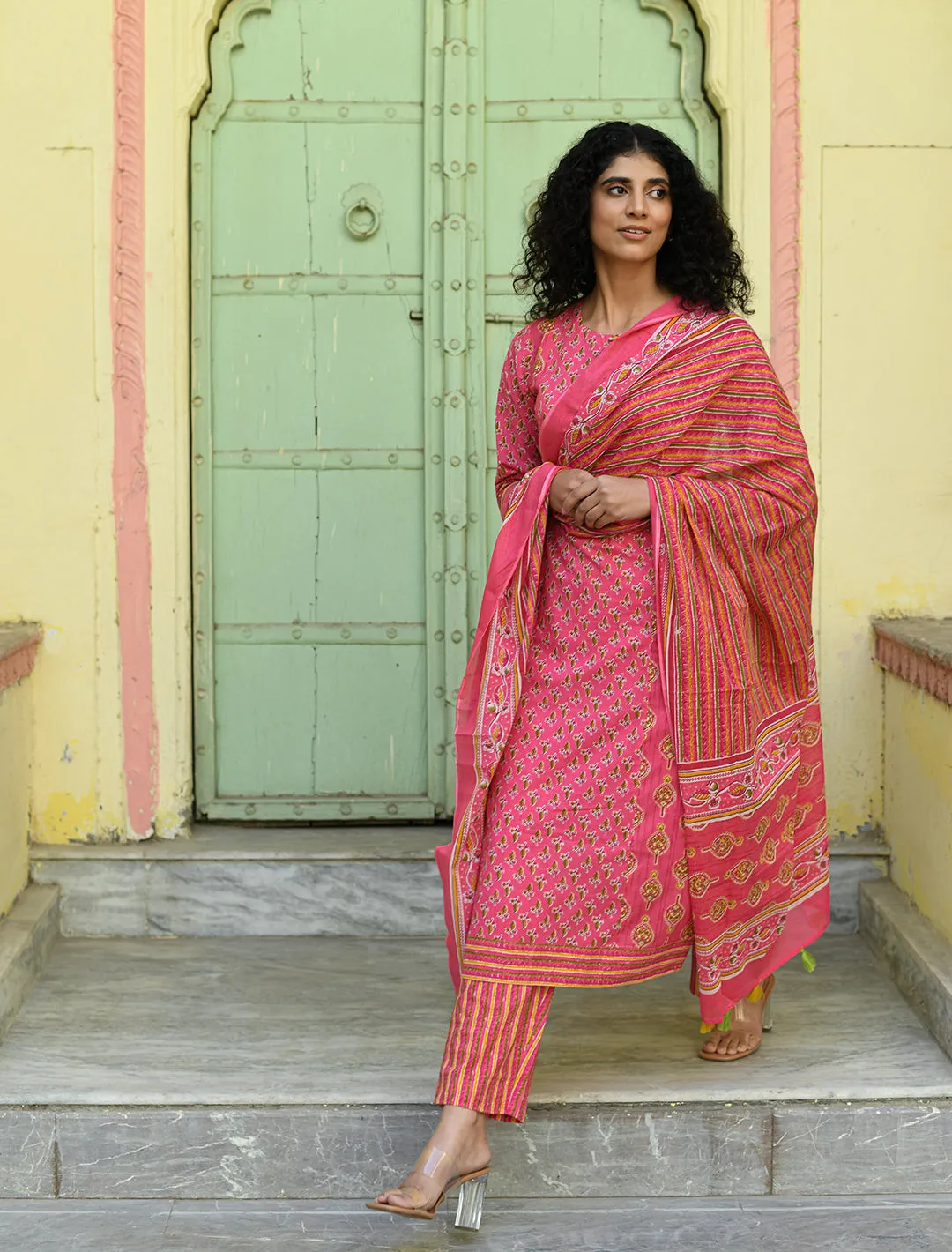 Pink Floral Printed Regular Pure Cotton 3-Piece Kurta Suit Set