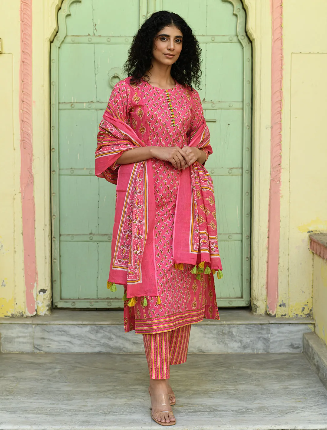 Pink Floral Printed Regular Pure Cotton 3-Piece Kurta Suit Set