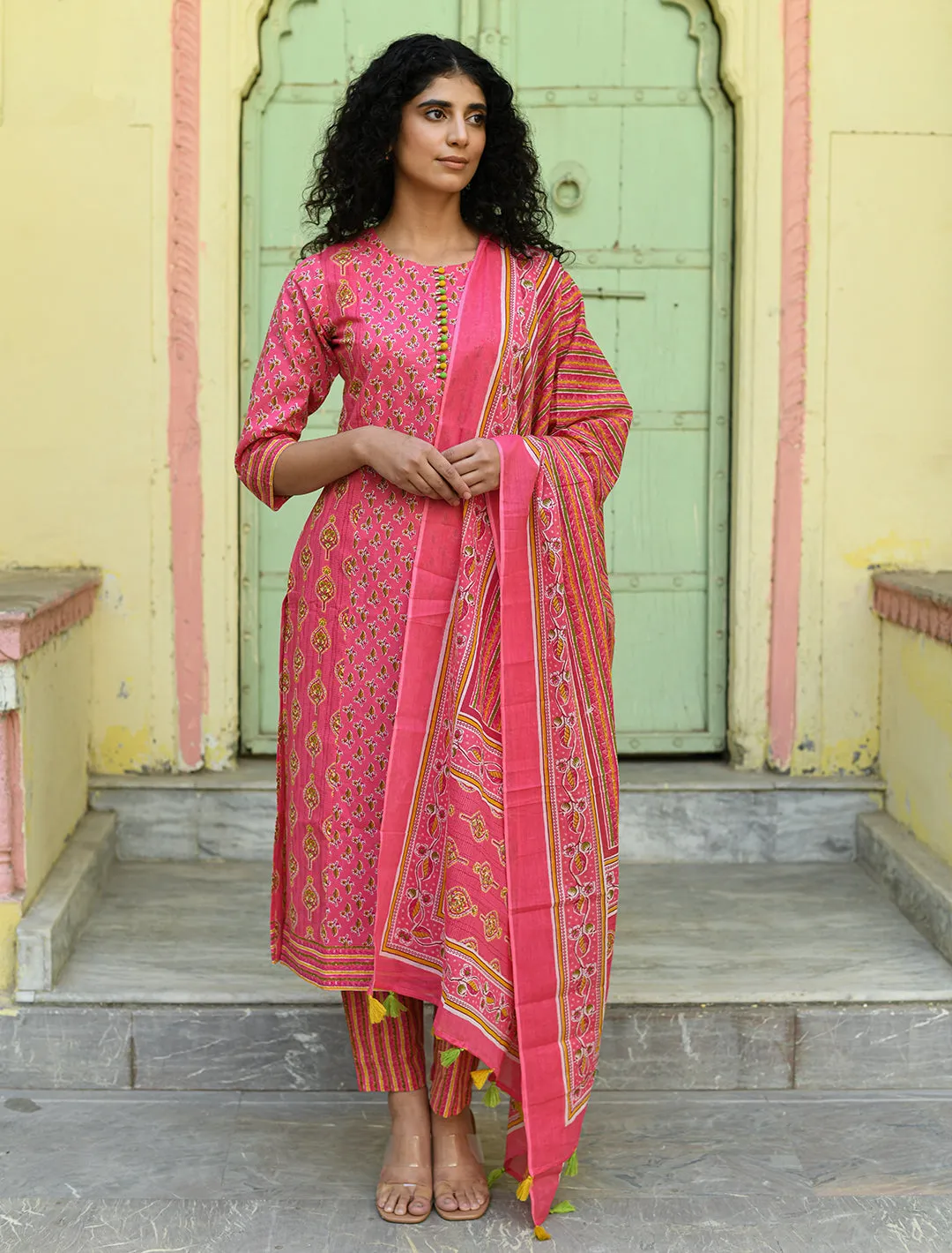 Pink Floral Printed Regular Pure Cotton 3-Piece Kurta Suit Set