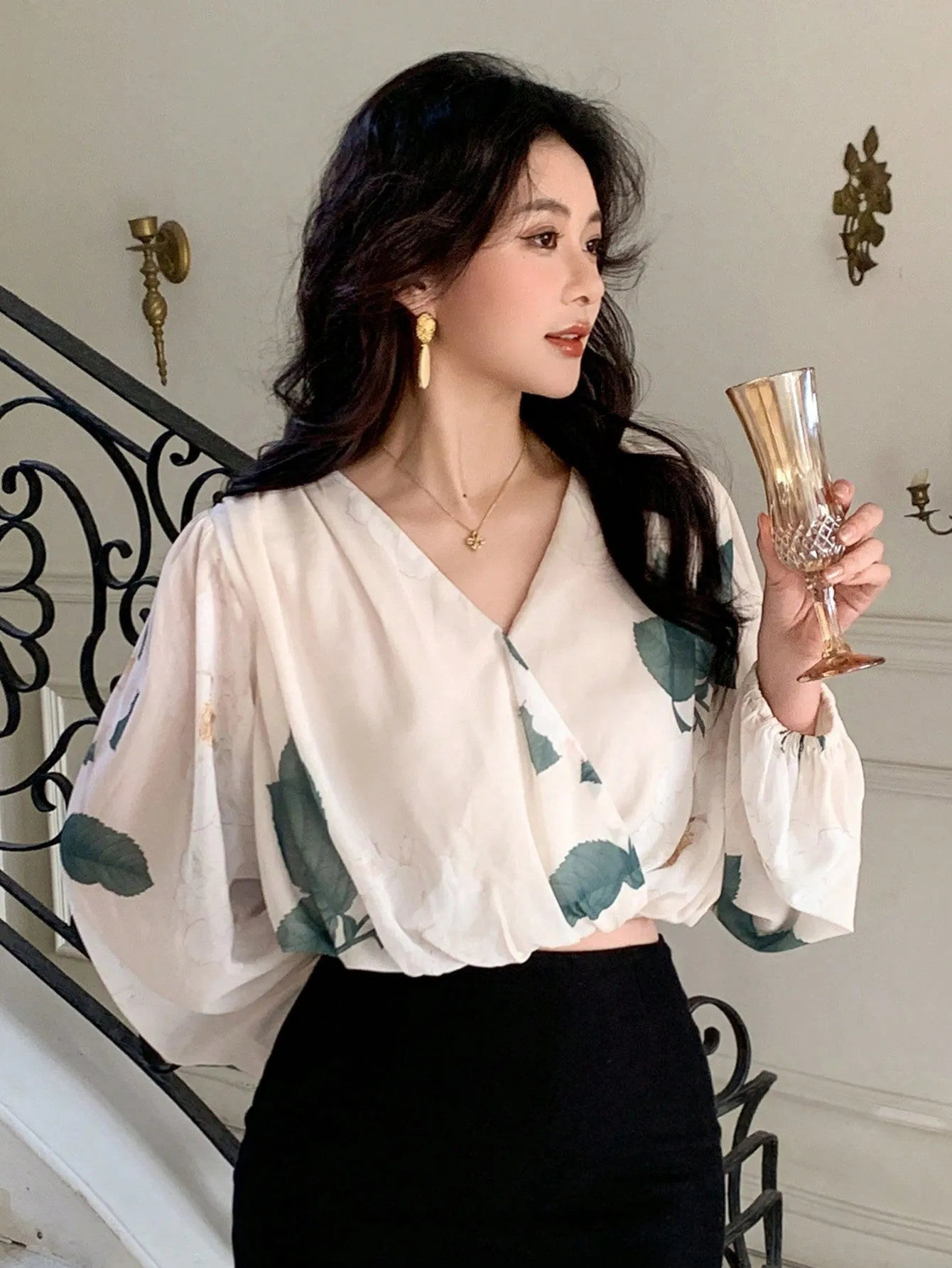 Shein DAZY 1pc Women's Floral Print Long Sleeve V-Neck Oblique Front Elegant Blouse For Summer