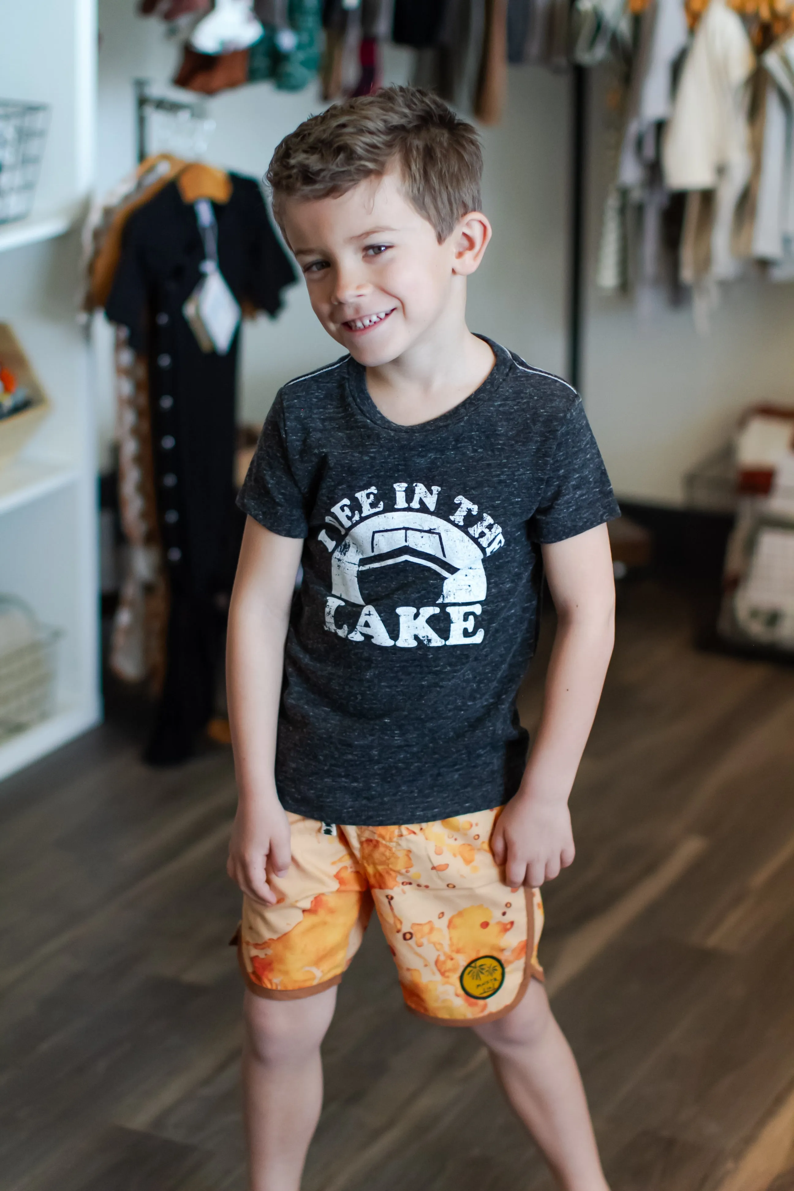 SILAS - I Pee in the Lake Tee in Charcoal