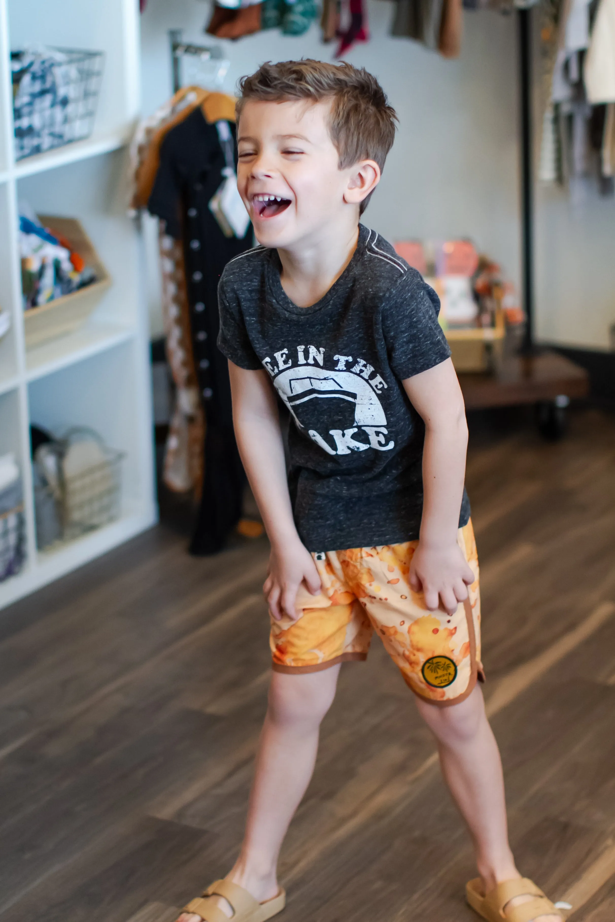 SILAS - I Pee in the Lake Tee in Charcoal