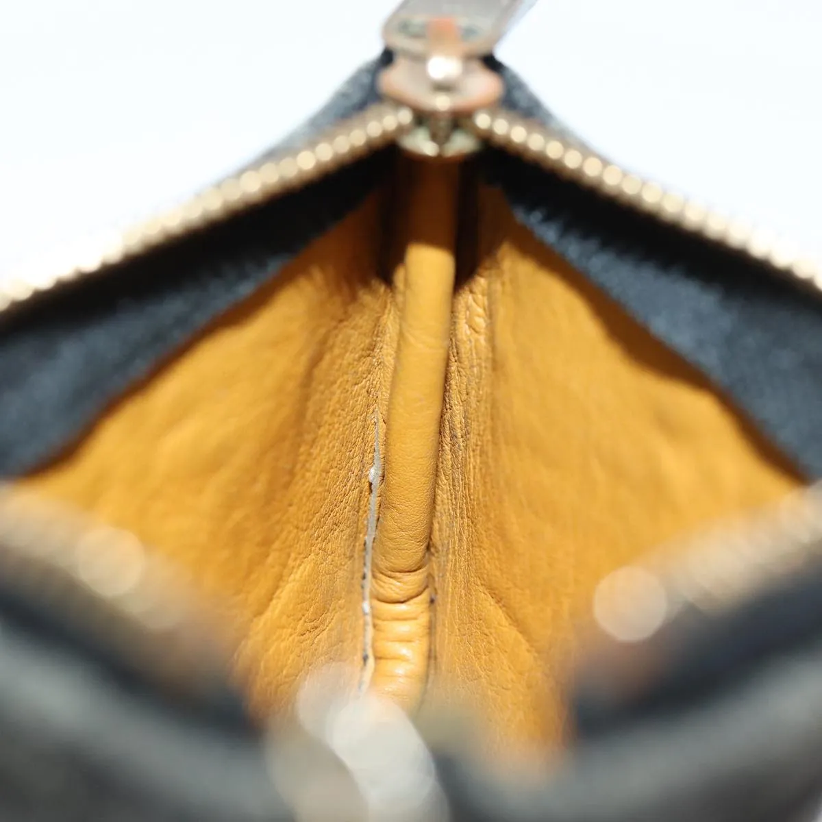 Trendy Inspired Louis Vuitton Pochette Cles Wallet