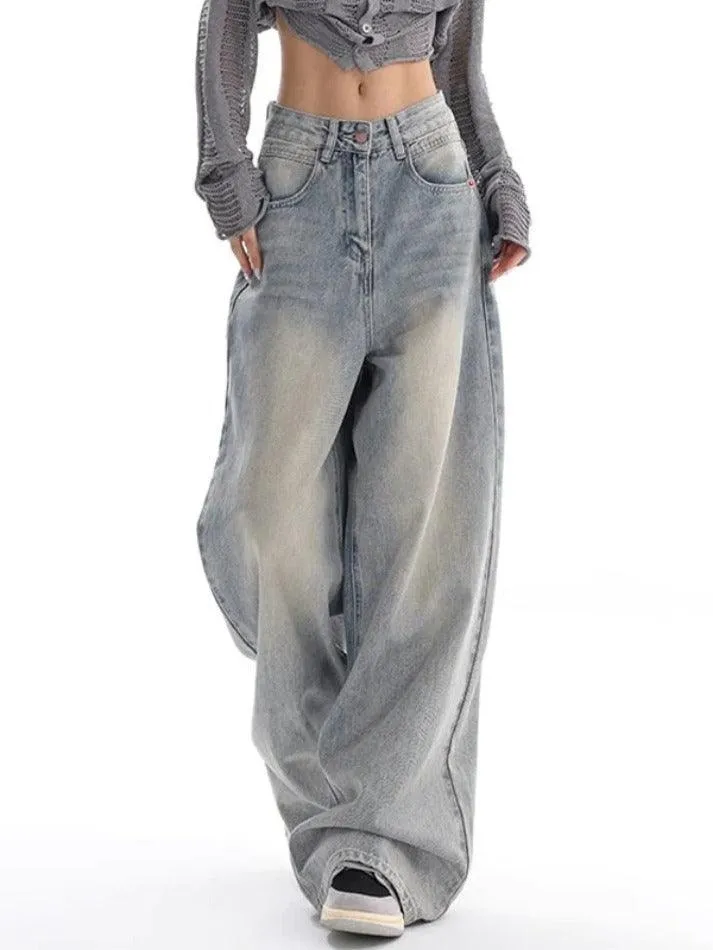 Vintage Light Wash High Rise Boyfriend Jeans